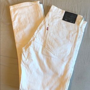White 511 Levi’s